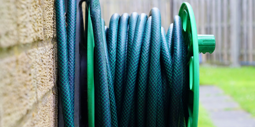 Hook up the hose to a faucet